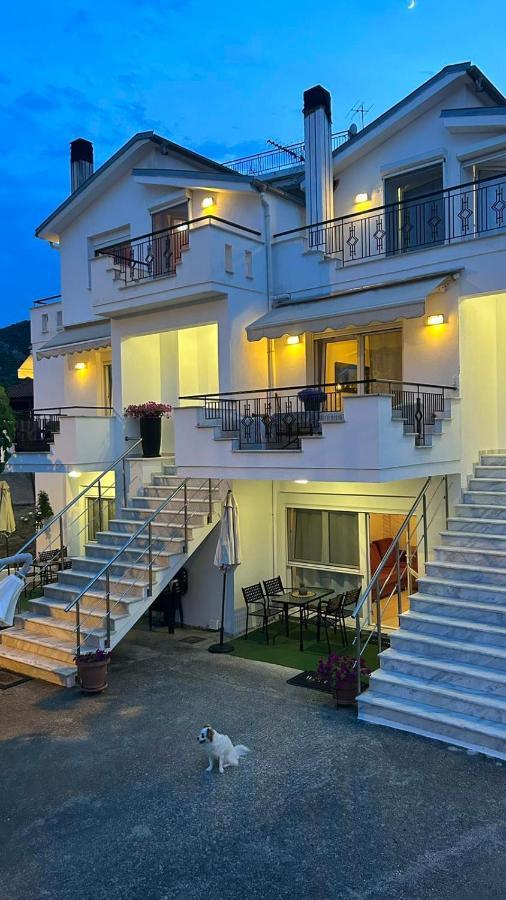 White Paradise Palaiontsiflikion Exterior photo